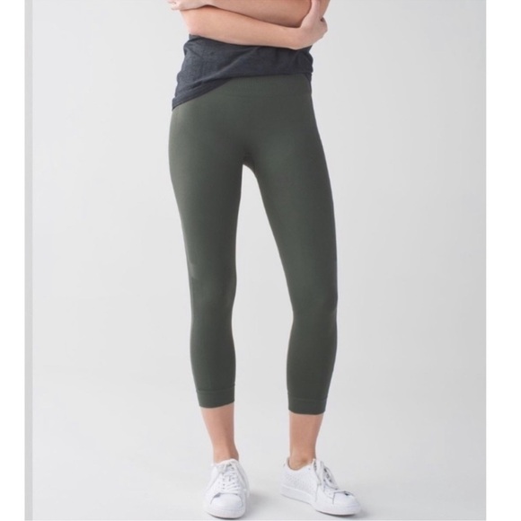 Lululemon Zone In High-Waisted Cropped Leggings - Picture 3 of 7